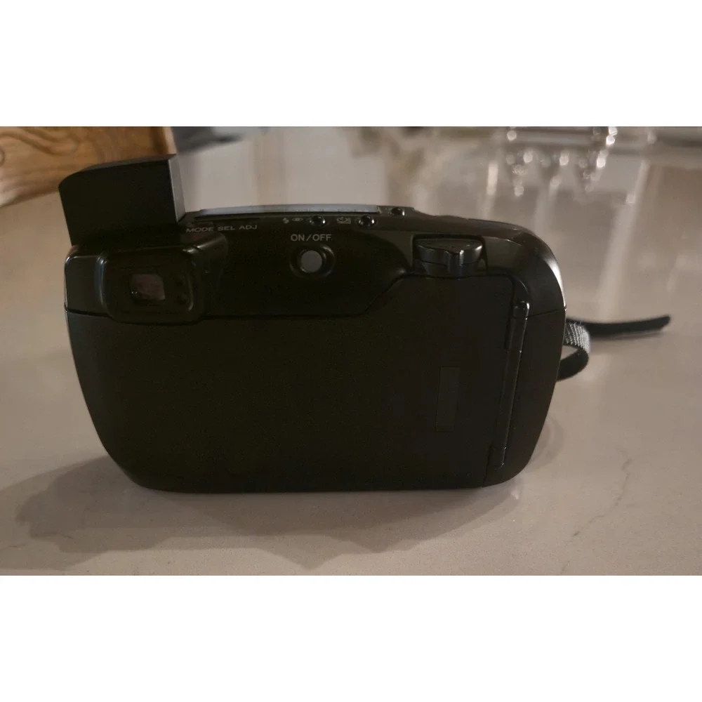 Minolta Supreme Freedom Zoom EX 35mm Point & Shoot Film Camera